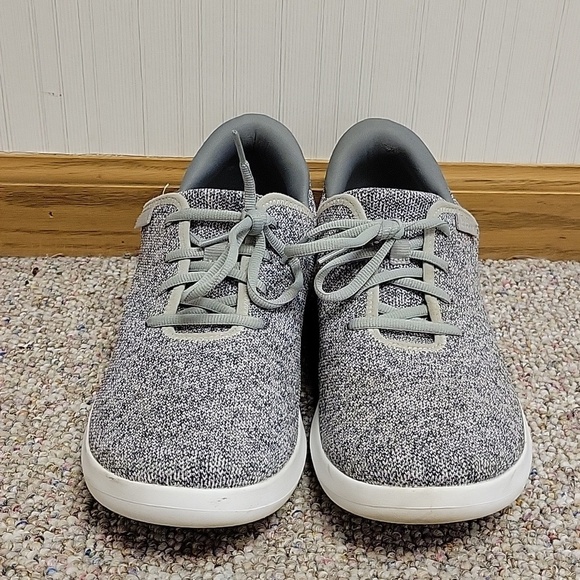 Kizik Madrid Gray Eco Knit Sneakers with White Soles Men\'s 9 Wide. main image 5